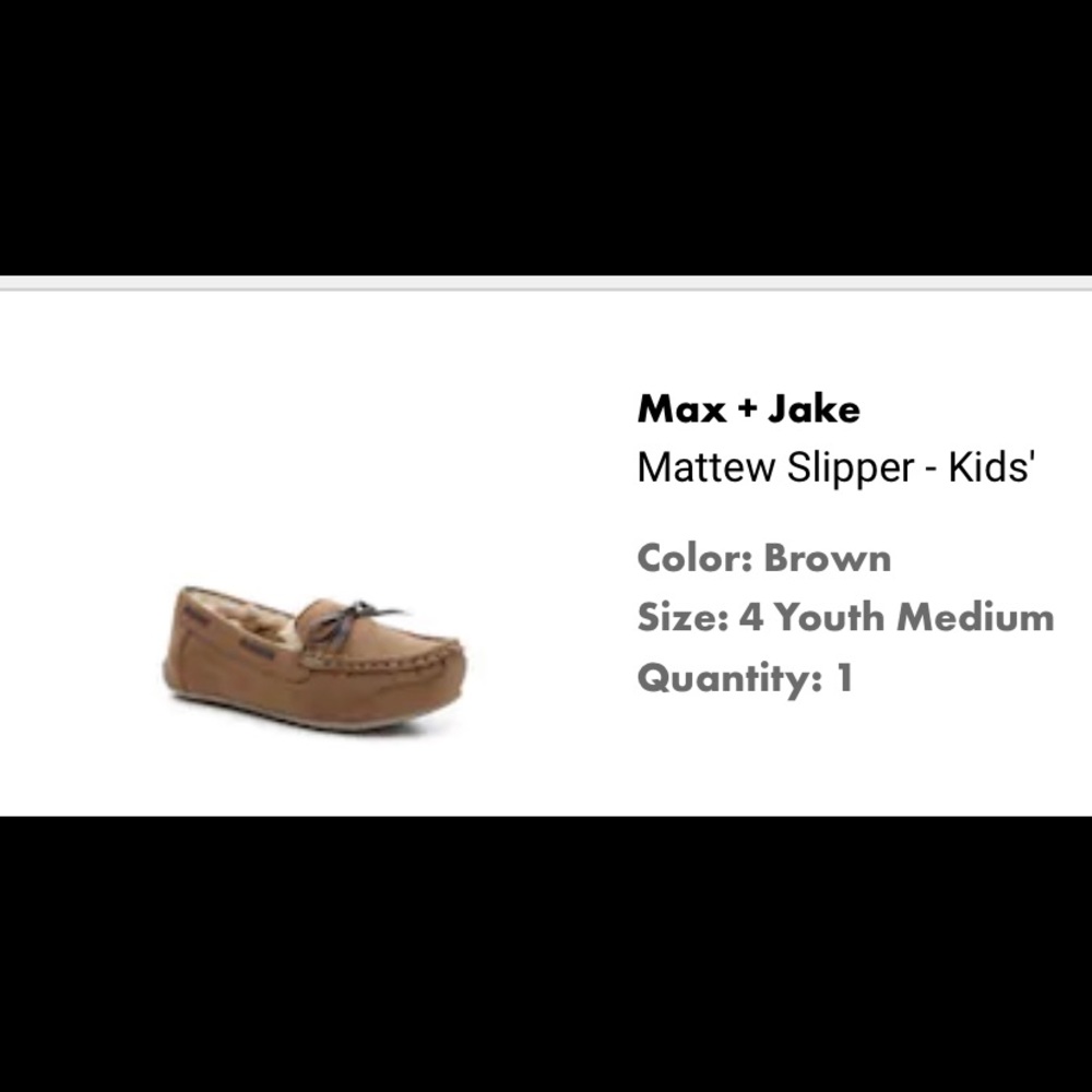 NWT in box size 4 boys youth slippers